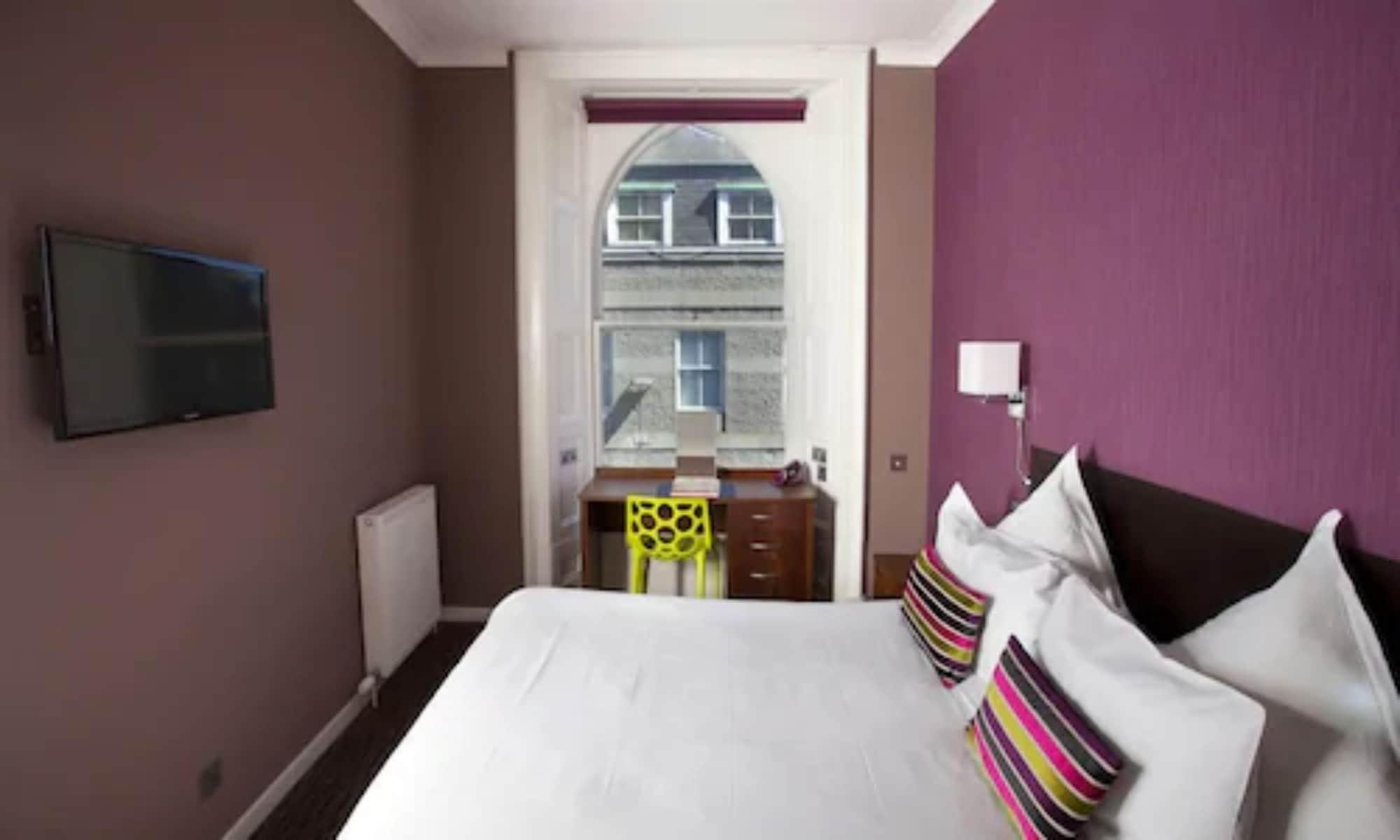 Carmelite Hotel; BW Signature Collection Абърдийн Екстериор снимка