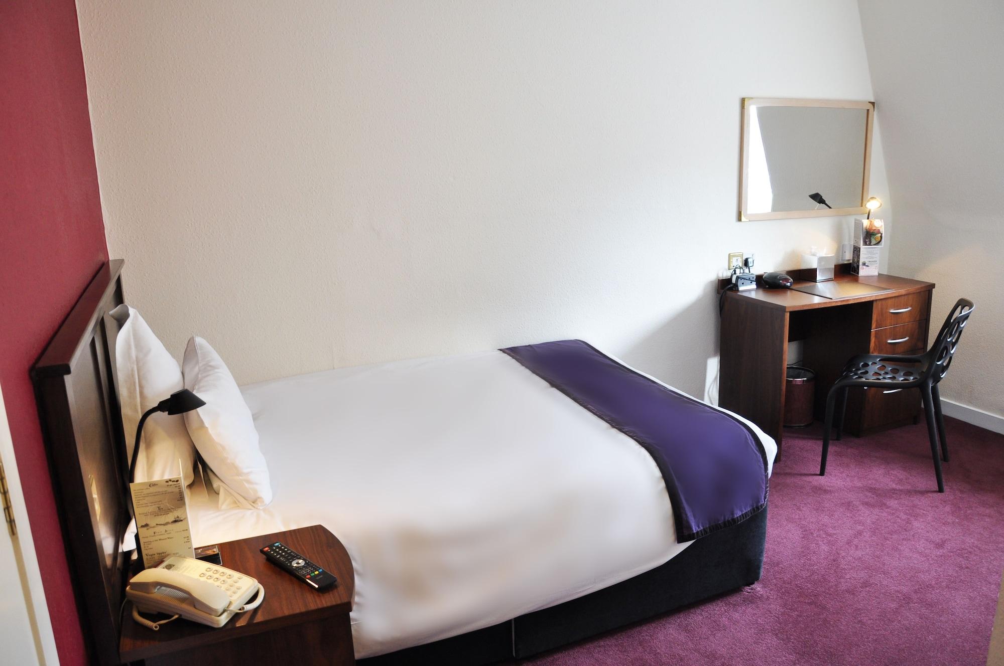 Carmelite Hotel; BW Signature Collection Абърдийн Екстериор снимка